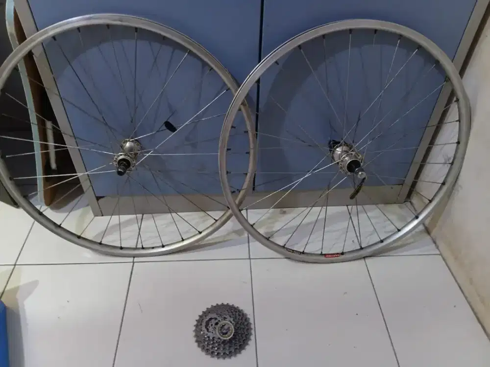 Whellset xtr shimano fm 900 include sprocket