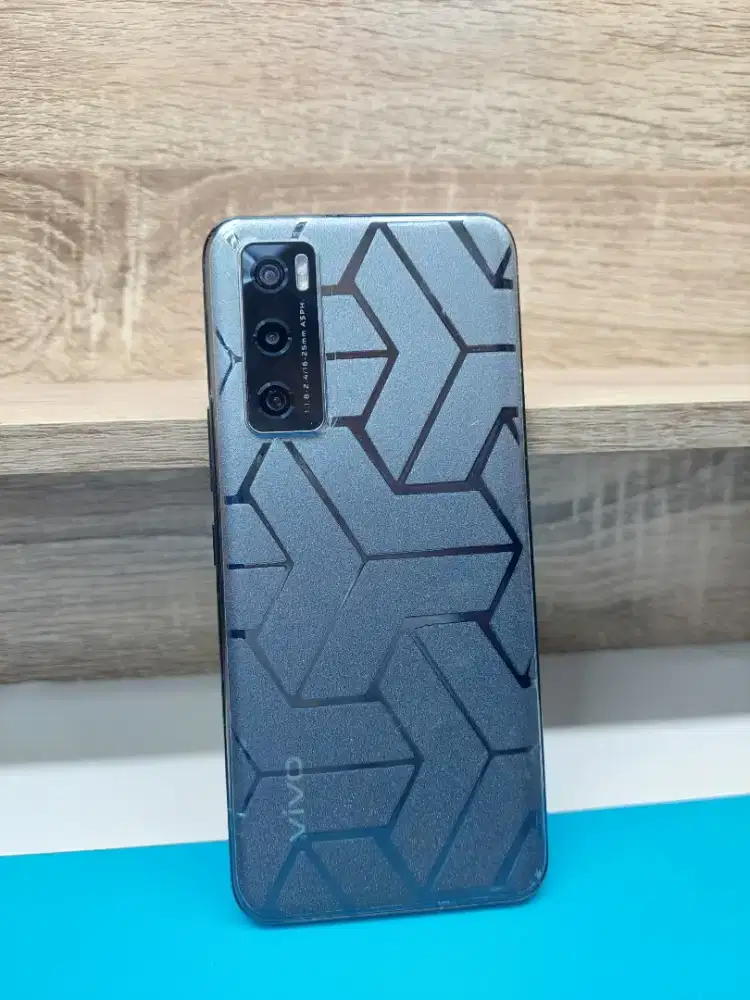 VIVO V20 SE  NFC RAM 8/128GB RESMI