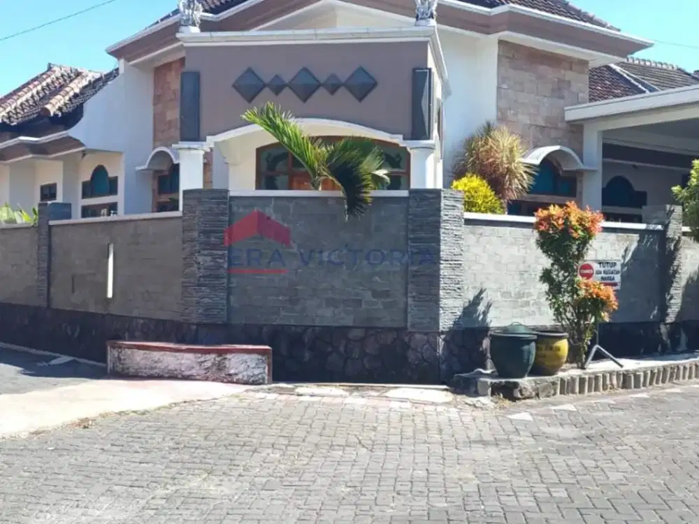 Rumah Siap Huni Dekat UB ASIA Polinema Cocok Investasi Sewa