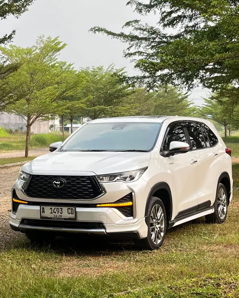 INIVA ZENIX Q HYBRID TSS MODELISTA