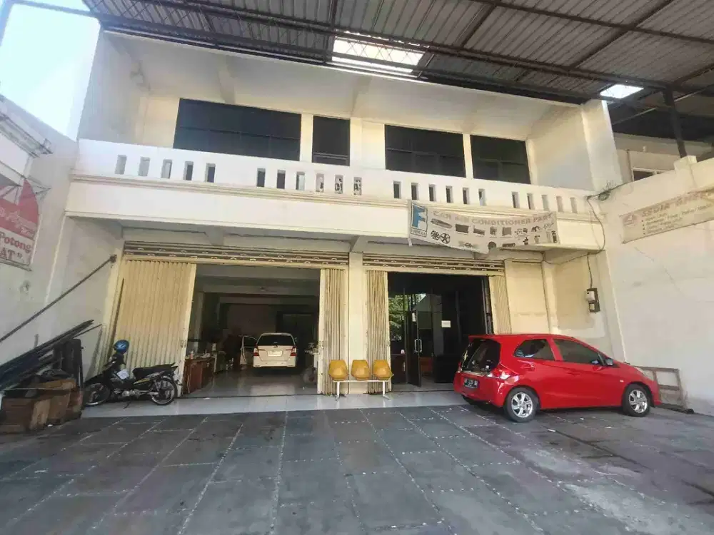 jual cepat ruko 4 lantai pusat kota Surabaya di daerah PUCANG ada lift barang, murah