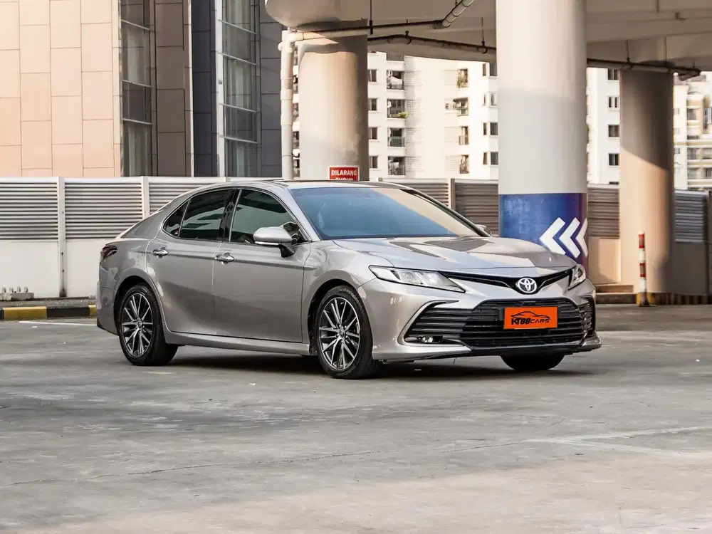 Toyota Camry 2.5 V AT 2022