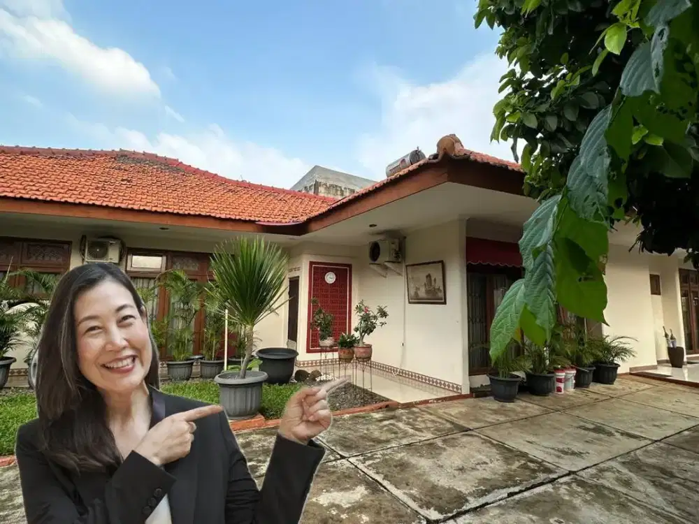 Rumah Asri Komplek Pondok Bambu Jakarta Timur