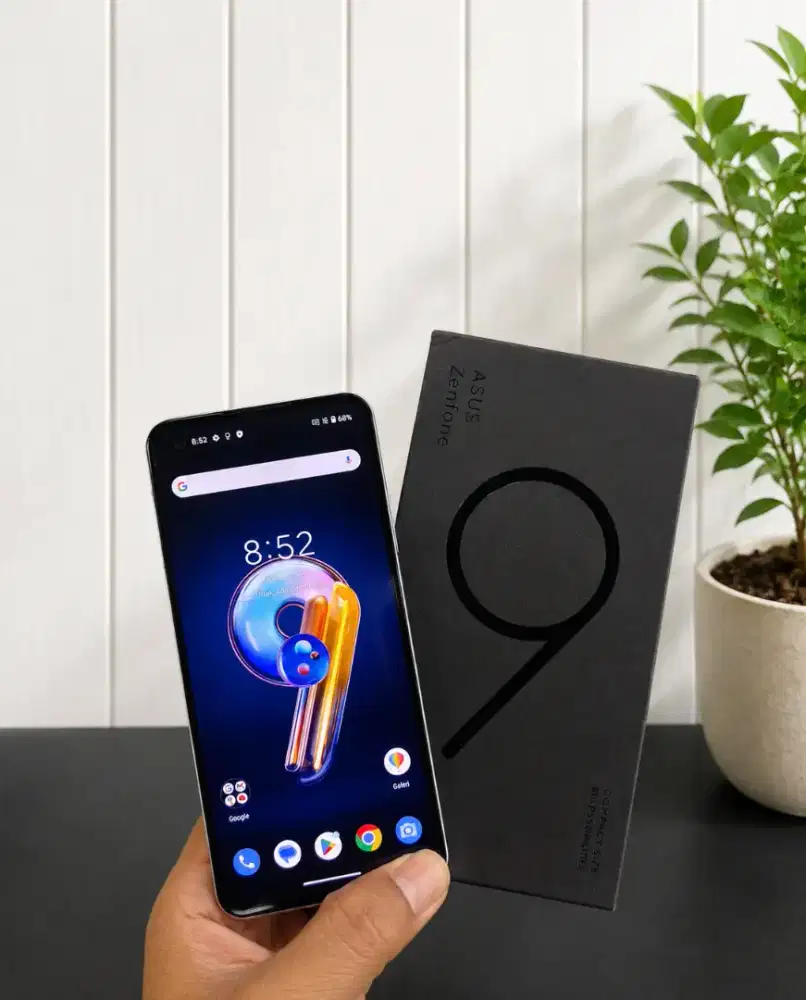 Asus Zenfone 9 5G 8/256 GB Fullset Ok