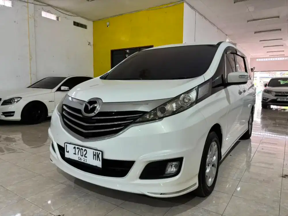 Mazda Biante 2.0 at 2015 km 100 rb