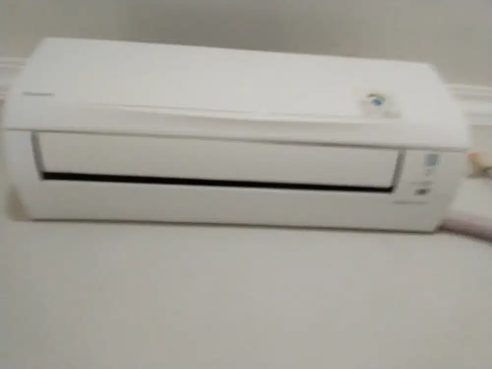 Jual. AC daikin 1 pk