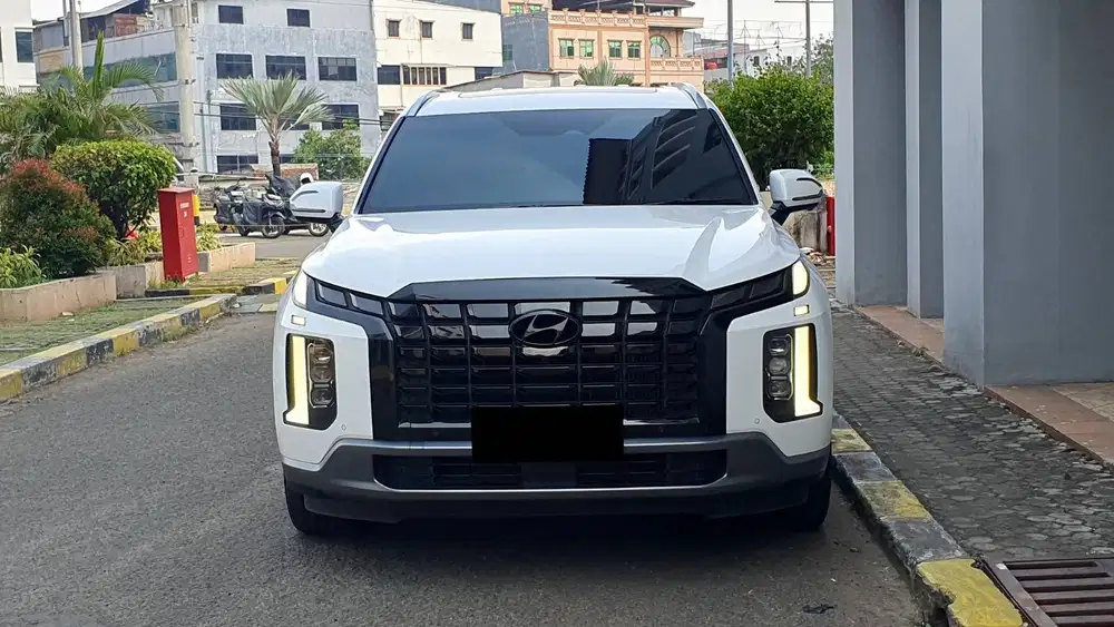 Hyundai Palisade Signature Diesel Panoramic White On Red 2023 NIK 2022