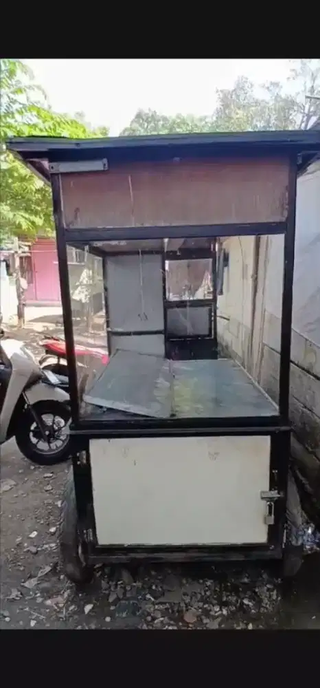 Jual gerobak bekas jualan piscok