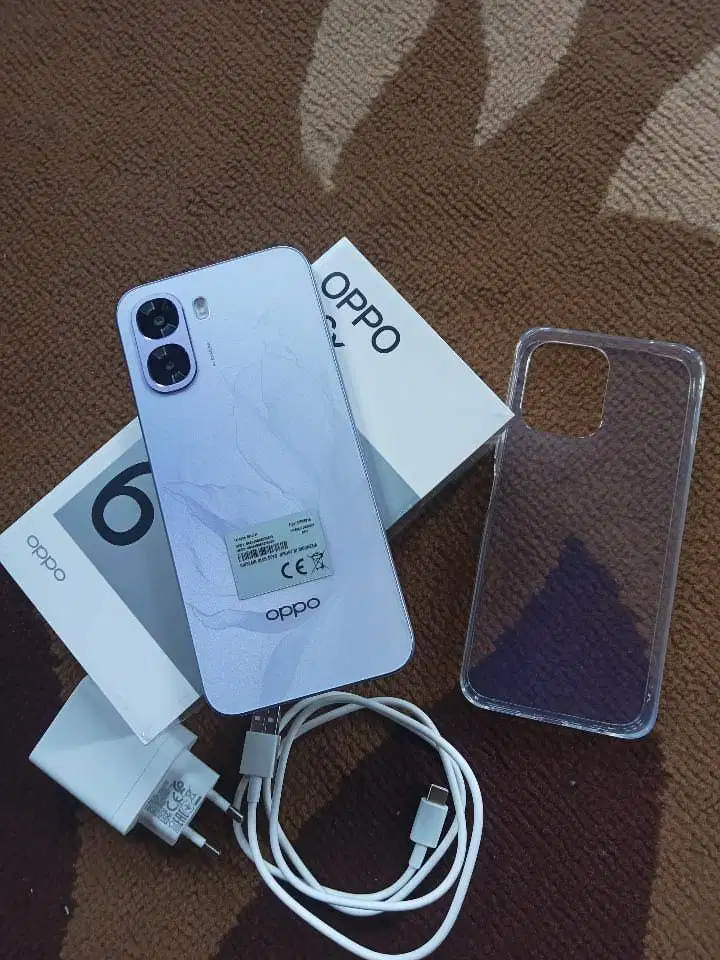 Dijual hp oppo 6x RAM 4 GB +8 GB/128 GB model CPH2819