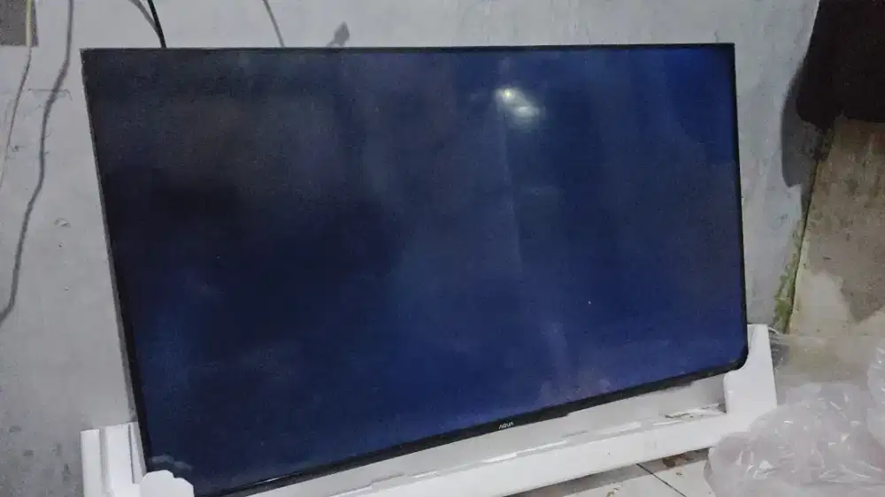 TV AQUA 50 Inch Google TV LE50AQT6700UG Rusak - Nyala tapi Layar Gelap