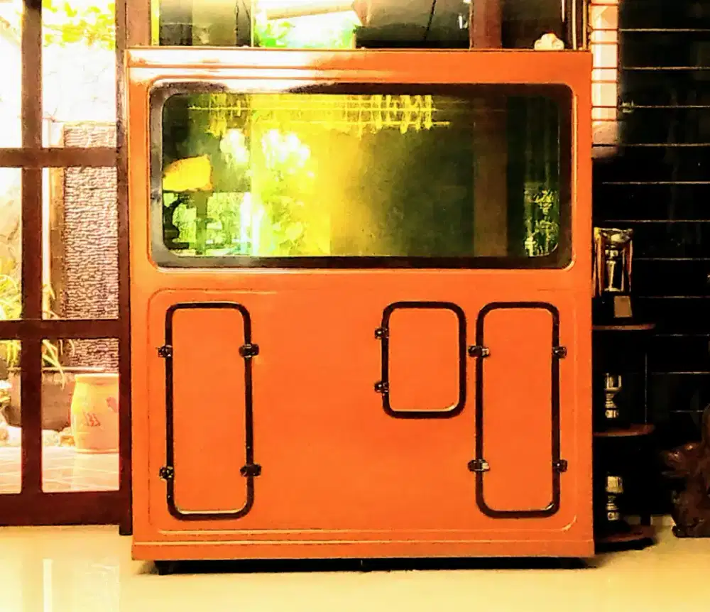 AQUARIUM ARWANA UKURAN BESAR
