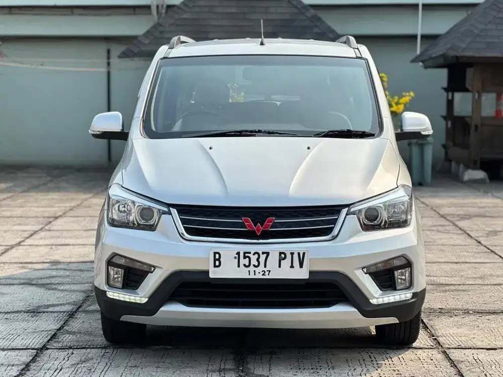 Wuling Confero S 1.5 C MT 2017 Km 68Rban Service Record Wuling