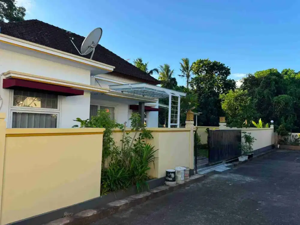 RUMAH LANTAI SEMIVILLA LANTAI I DI KEDUNGU TABANAN BALI
