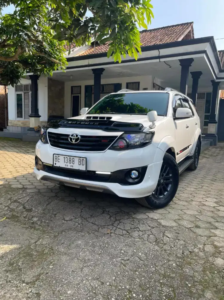 Fortuner VNT TRD 2012