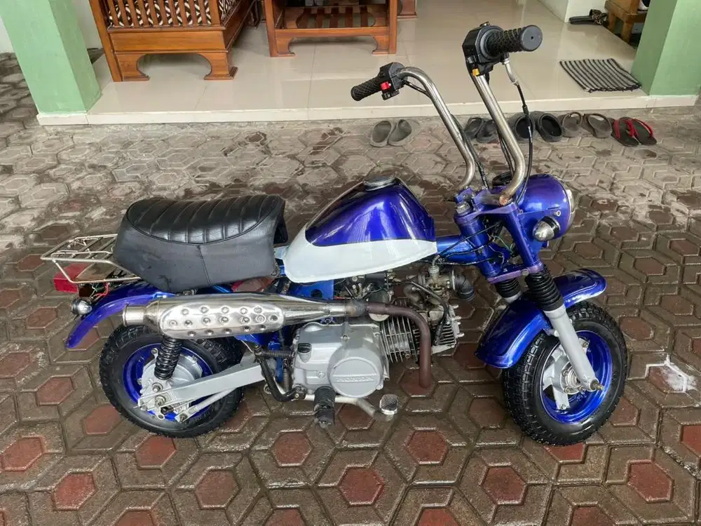 Honda monkay reflika custom