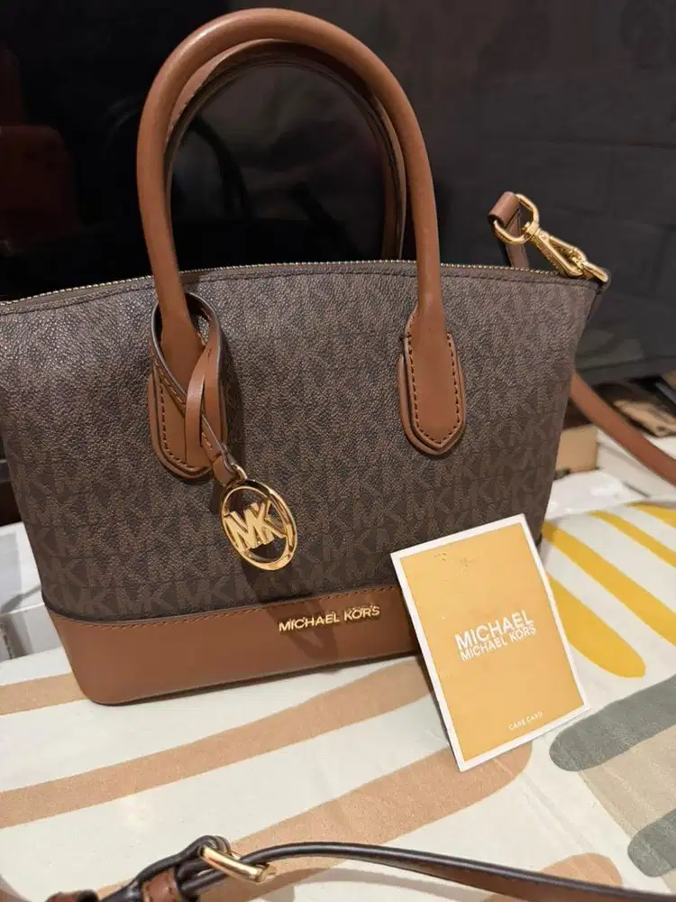 Dijual Tas Michael Kors Hyde Small Satchel Brown