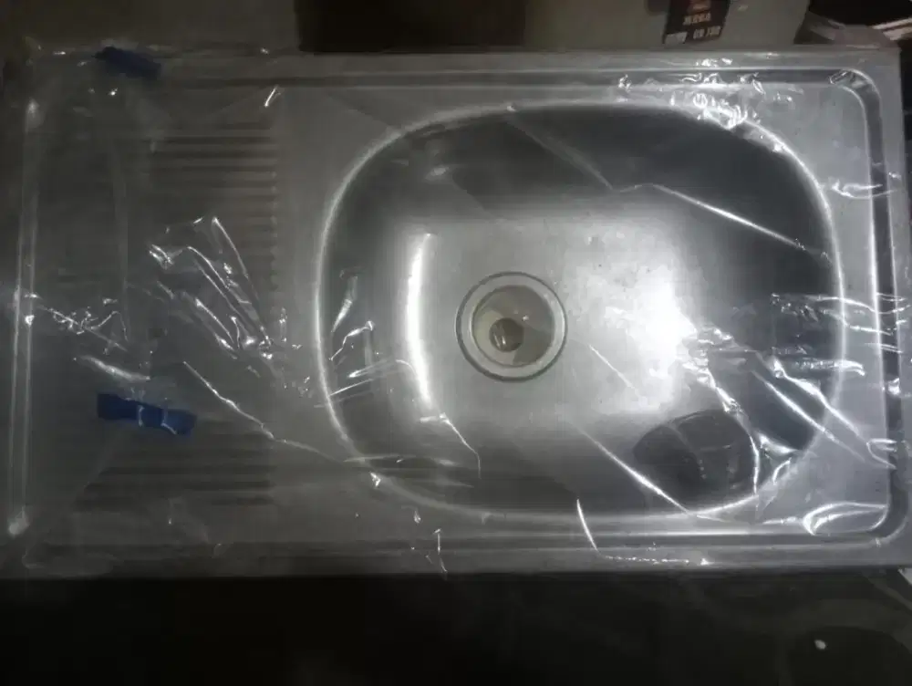 Sink bak cuci piring masih baru di jual harga 150ribu siap antar