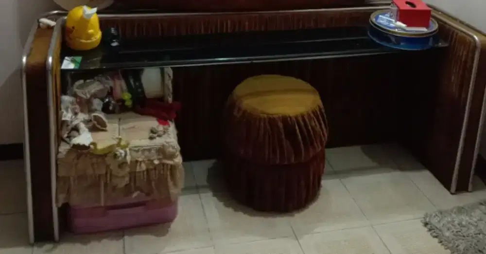 Meja rias ukuran besar 60 x 175 tanpa cermin