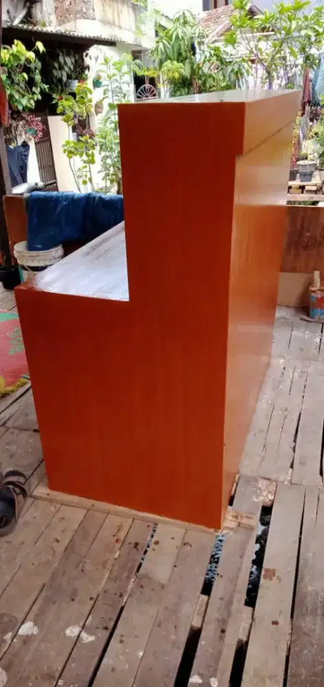 Meja resepsionis Murmer dengan bahan berkualitas
