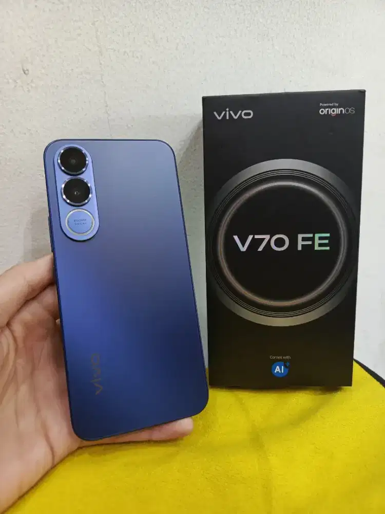 Vivo V70 FE 5G 8/256 Garansi Panjang, Mulus Seperti Baru, Nominus