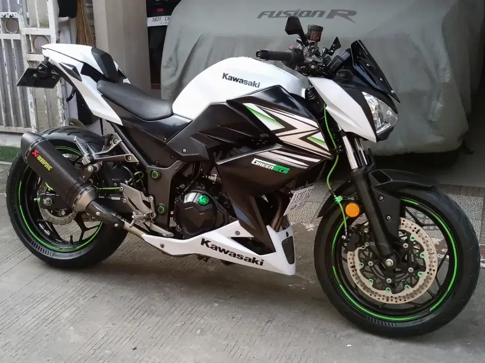 KAWASAKI Z250 FI MODIF PROPER