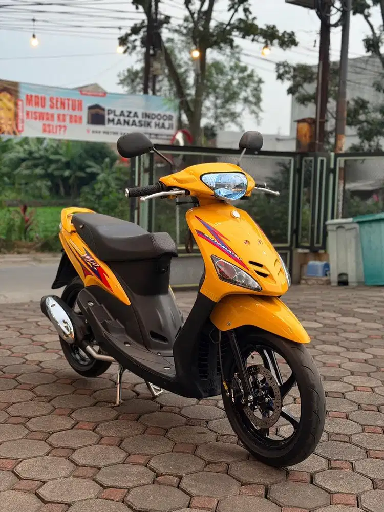Mio sporty 2004 kuning