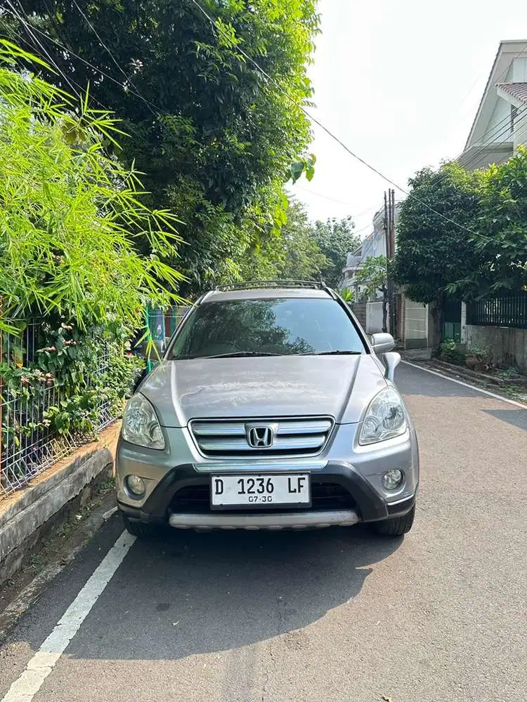 Honda CR-V 2.4 2005 Low km siap pakai body gaada dempul