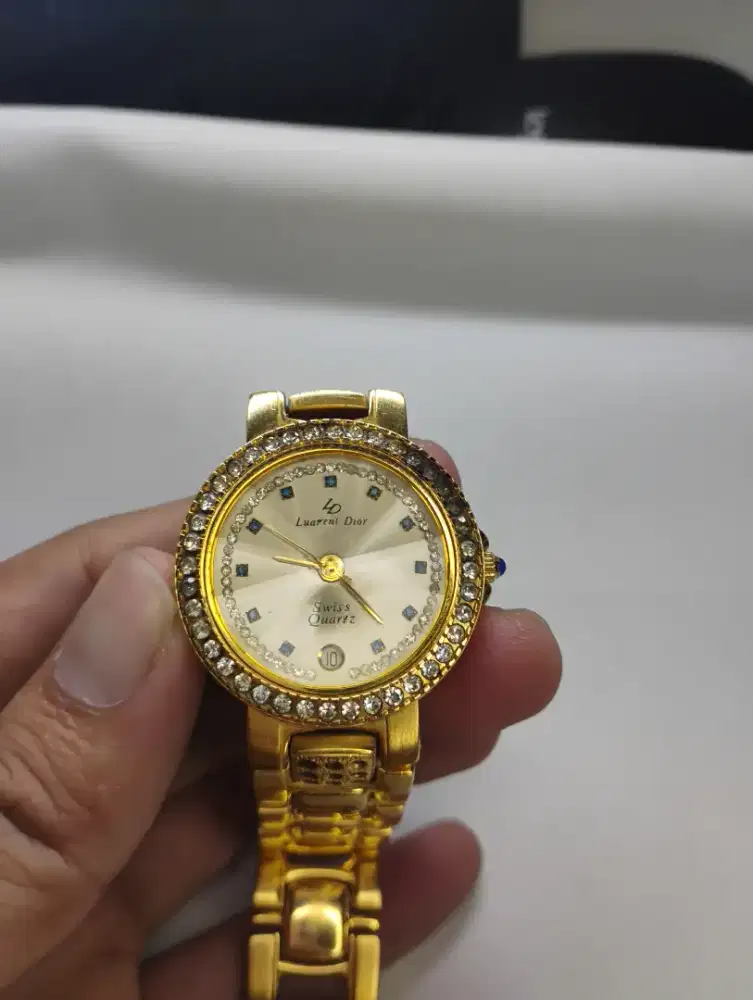 Jam Tangan Wanita Luarent 23K Gold Plated