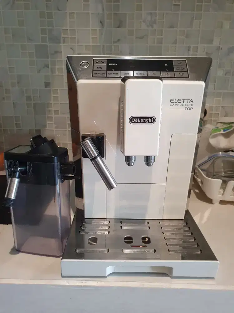 Mesin Kopi DeLonghi Eletta Cappuccino Top
