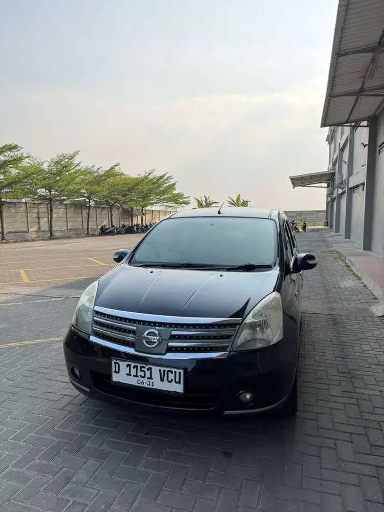 Nissan Grand livina 2009 Bensin