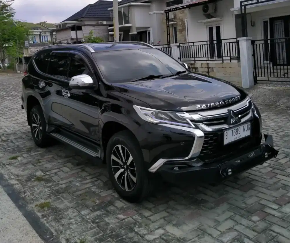 Pajero sport Dakar 2020 service record