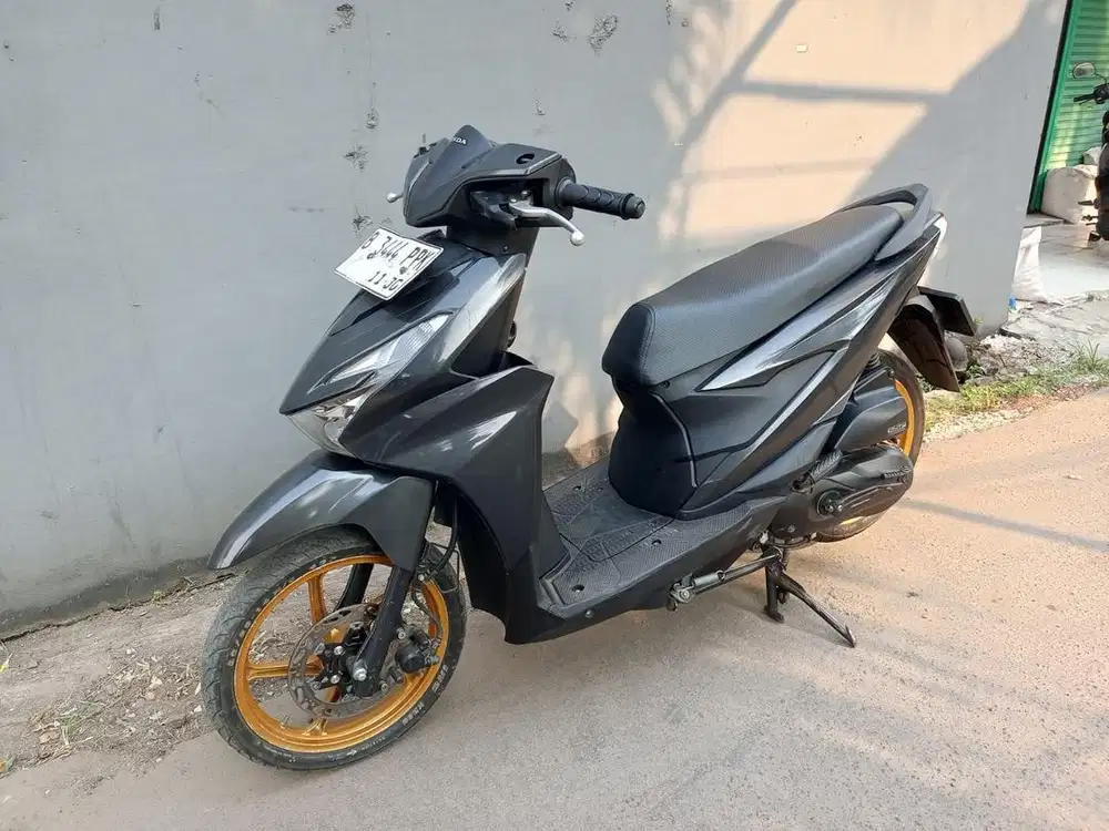 BEAT DELUXE 2025 CAKEP KM rendah