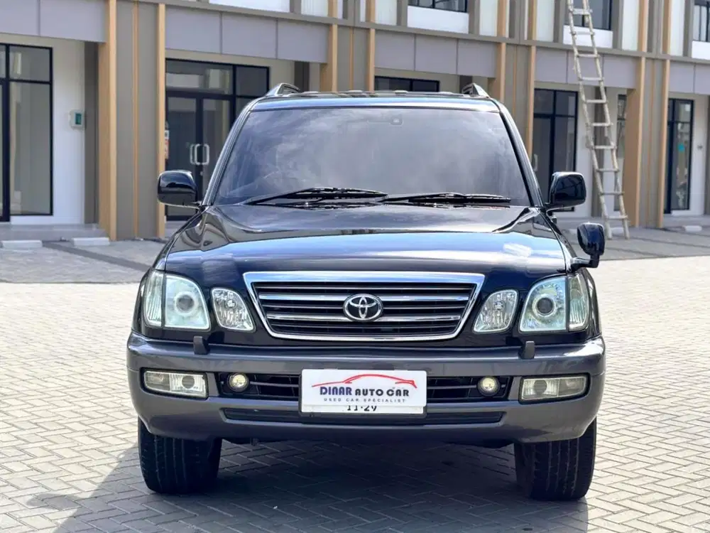 Land Cruser Cygnus LC 4x4 CBU Night Vision 2003 At Matic *Dinar Auto*