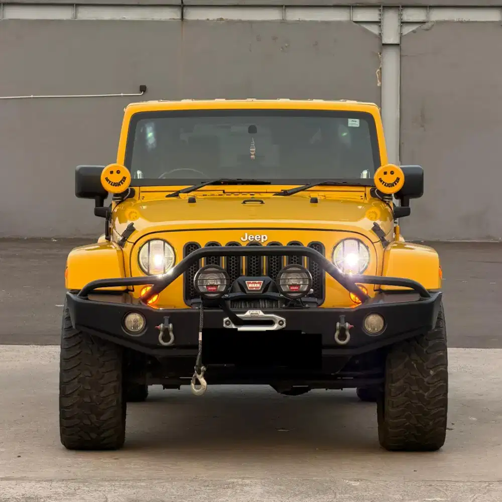 Jeep Sahara 3.8L A/T 2010