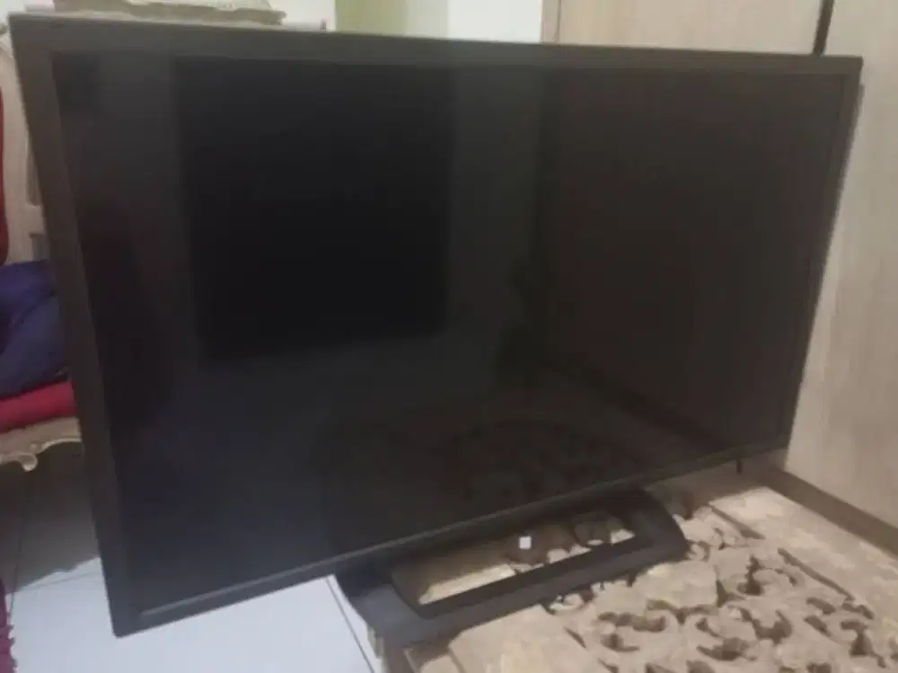 TV Sharp Aquos 32 inch No Minus