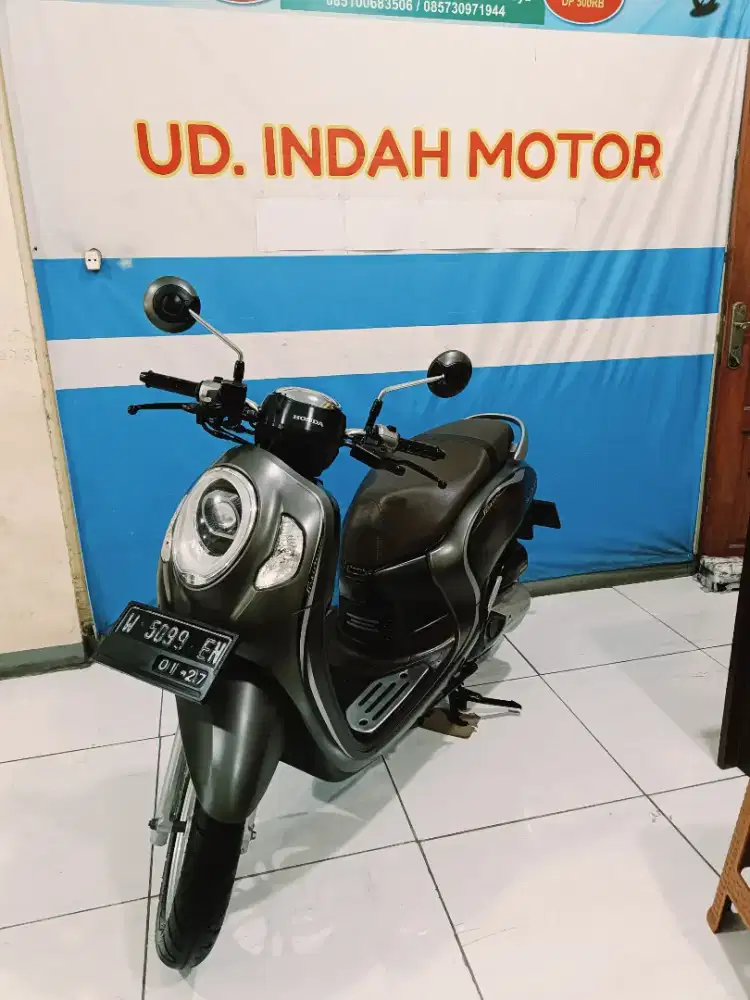 Bisa kredit HONDA SCOOPY ESP STYLISH PRESTIGE KEYLLES 2022 KM LOW