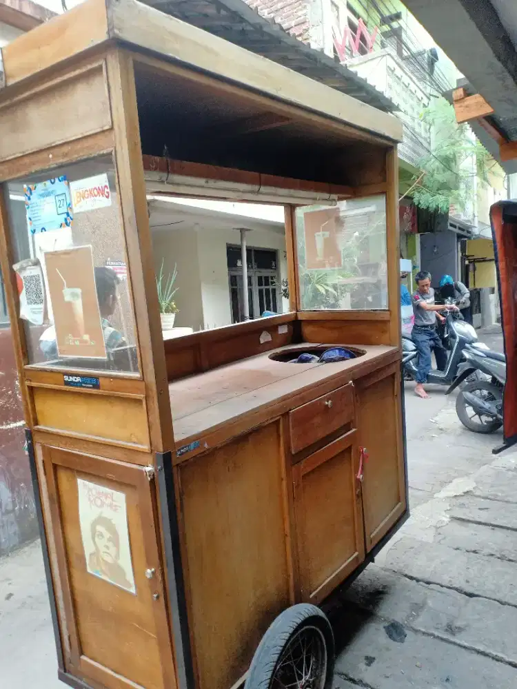 Roda untuk usaha