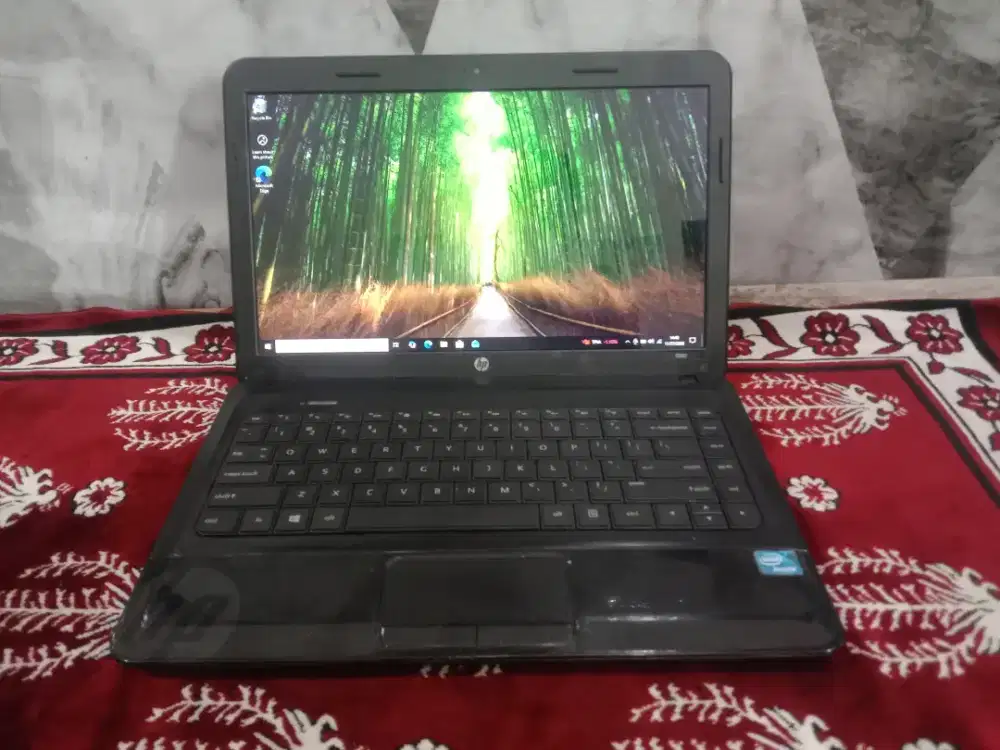 LAPTOP  HP 1000