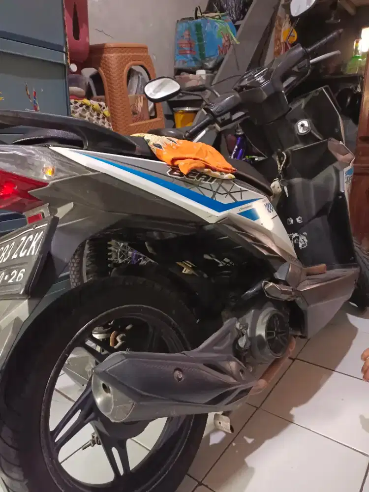Dijual honda beat 2017