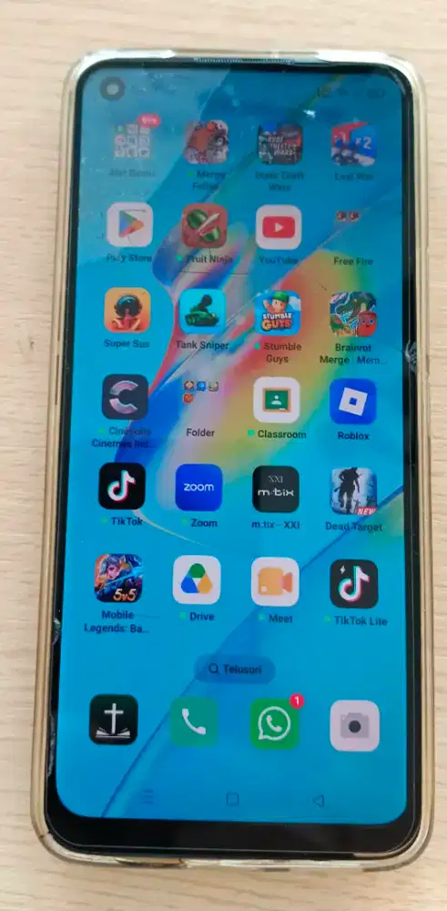 Hp oppo A54 R4/128 minus kaca LCD retak tapi LCD aman batt gdt  24 jam