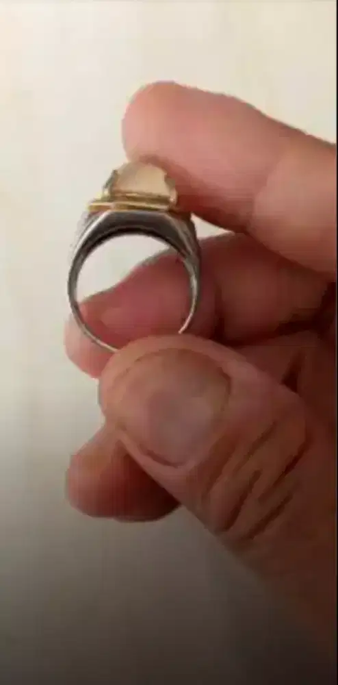 CINCIN PRIA BERUNTUNGAN