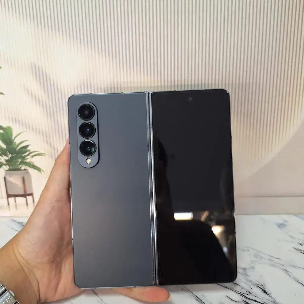 Samsung Galaxy Z Fold4 12/256GB Titanium Gray