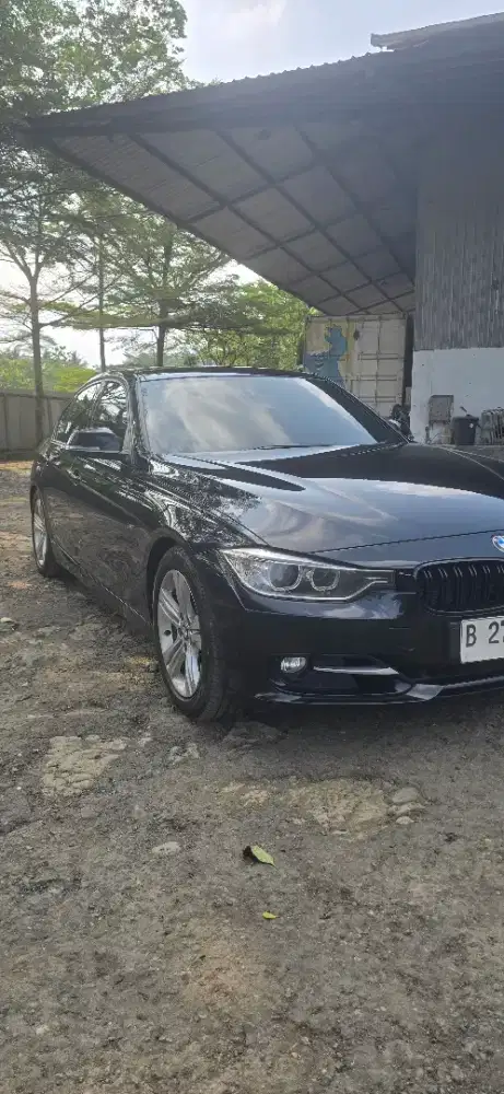 BMW F30 320i 2015 Sport line