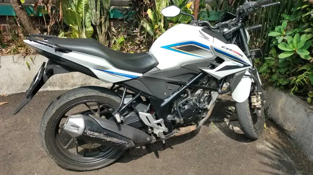 Jual cepat Honda cb 150R