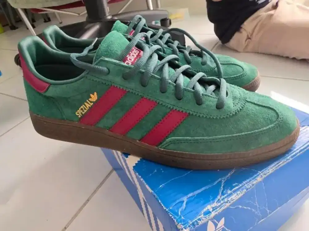 Adidas original handball spezial green 42 2/3 good condition kyk bnob