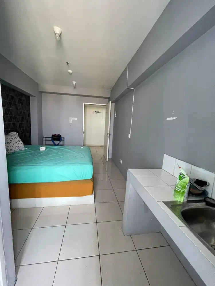 Disewakan pertahun green bay apart tipe studio