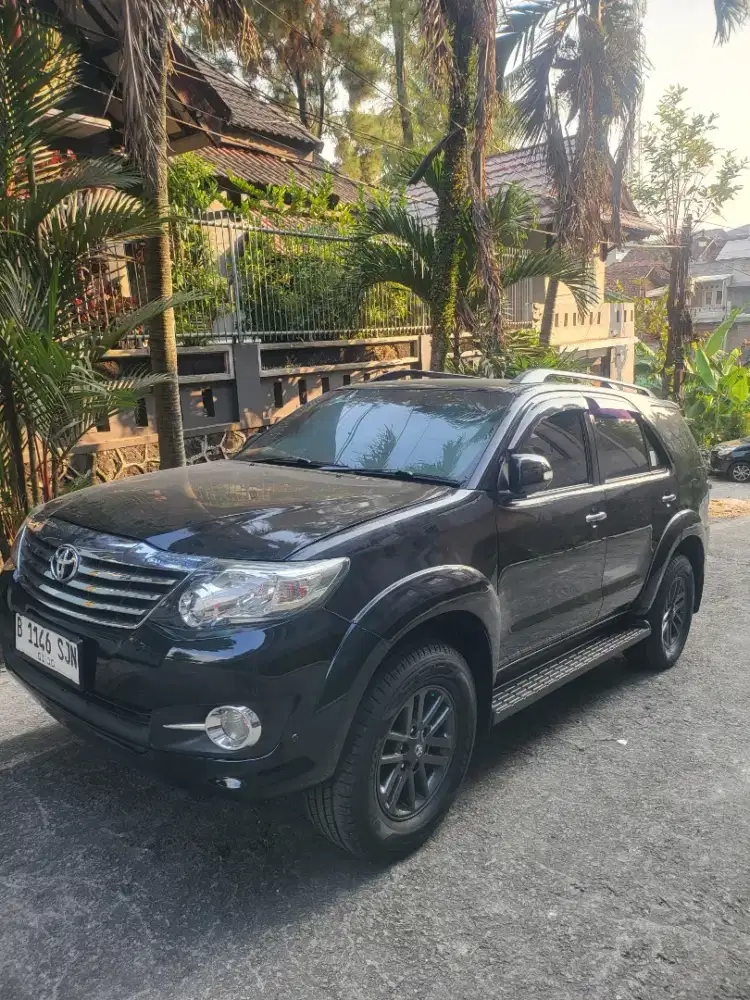 Fortuner 2015 G AT bensin Dijual istimewa siap pakai