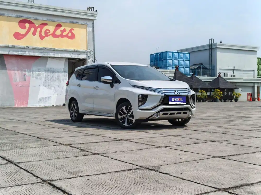 Mitsubishi Xpander Ultimate 1.5 Matic AT 2018 Putih KM 58RB