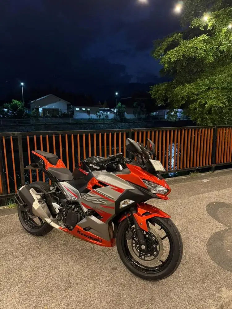 Ninja 250 type tertinggi