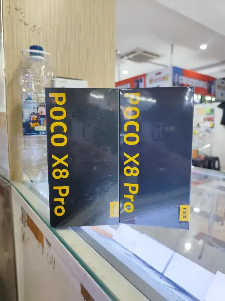 Poco X8 pro 8/256gb Whitee